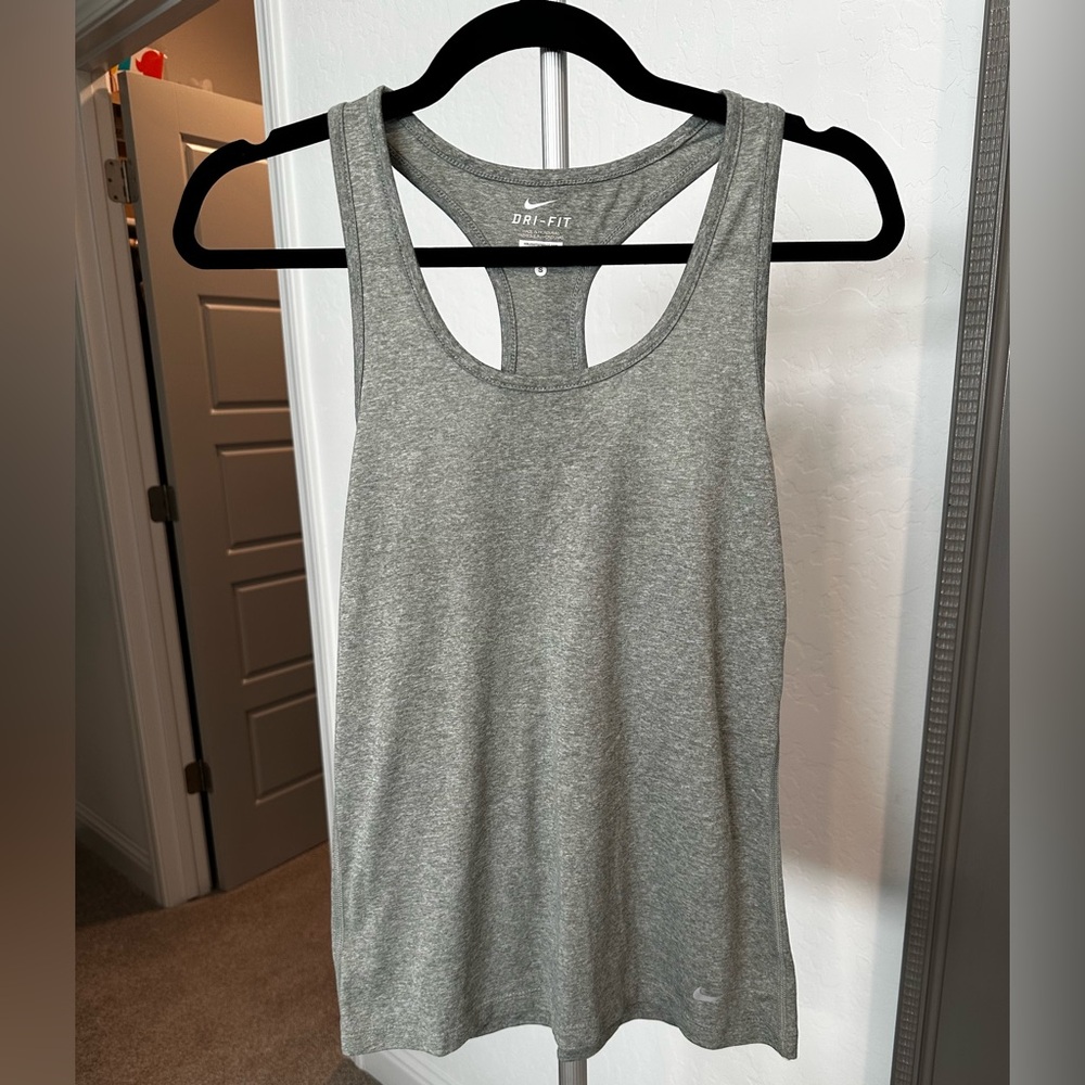 Nike Women's Heather Gray Tank Top